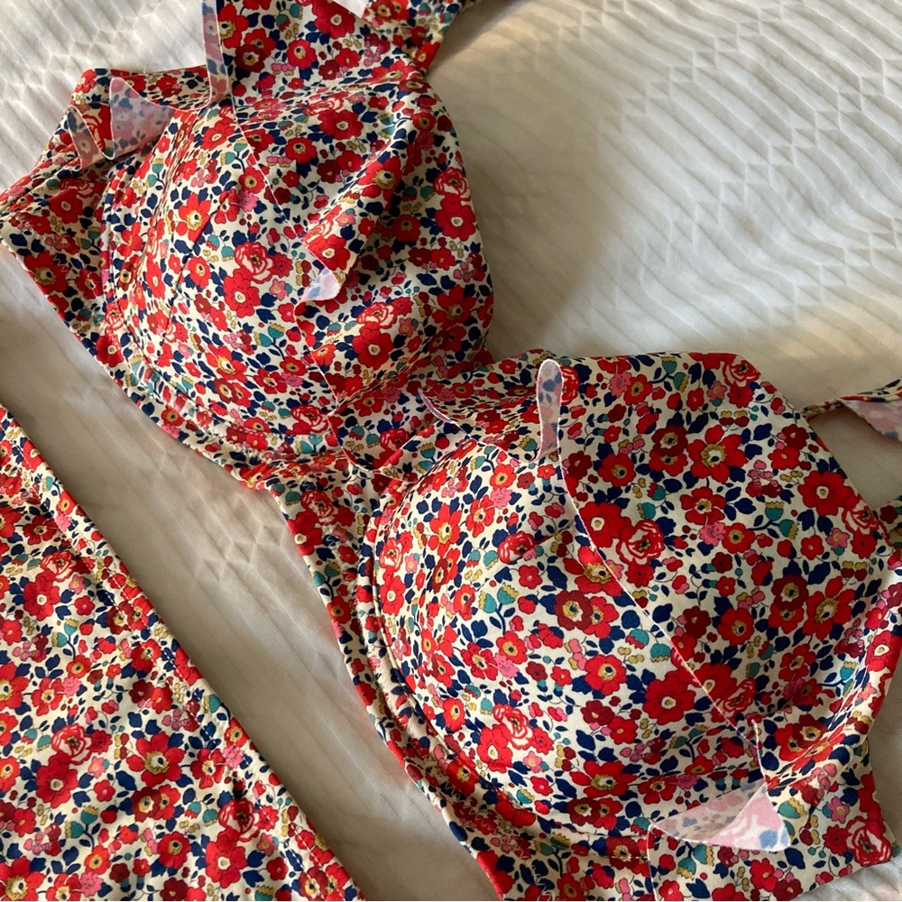 J. Crew High Waist ditsy floral ruffle bikini {Liberty Print} M, 36C